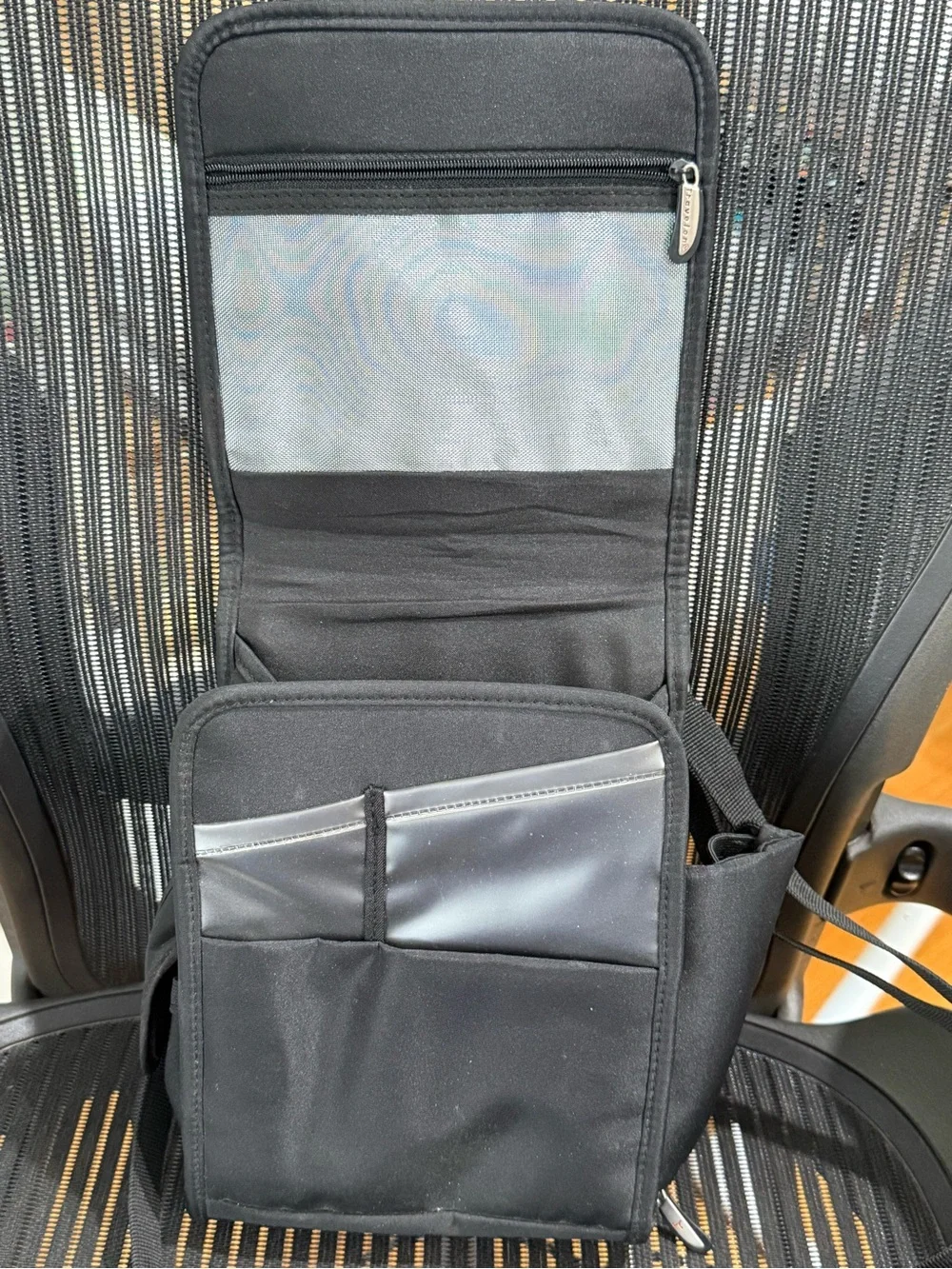 Travelon Black Compact Crossbody Organizer